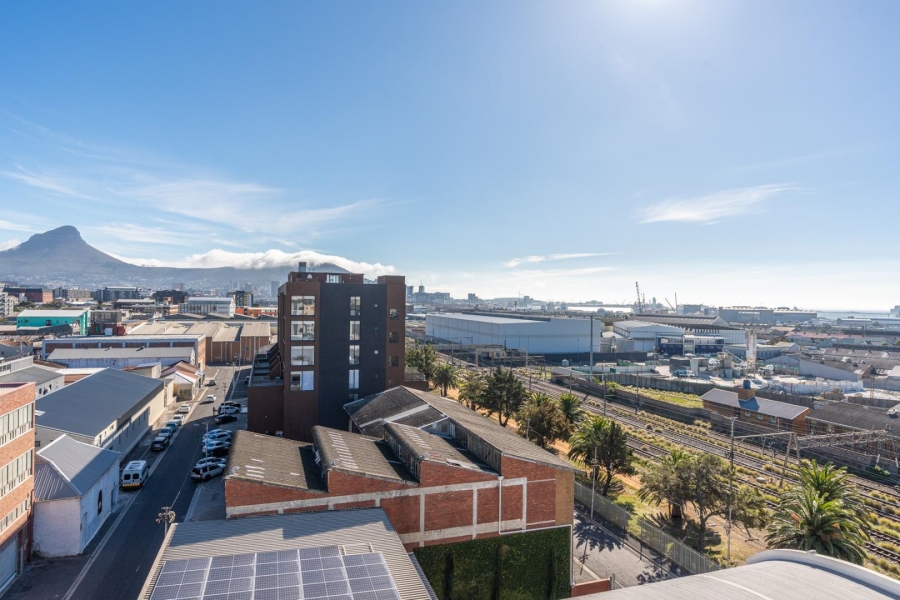 1 Bedroom Property for Sale in Woodstock Western Cape